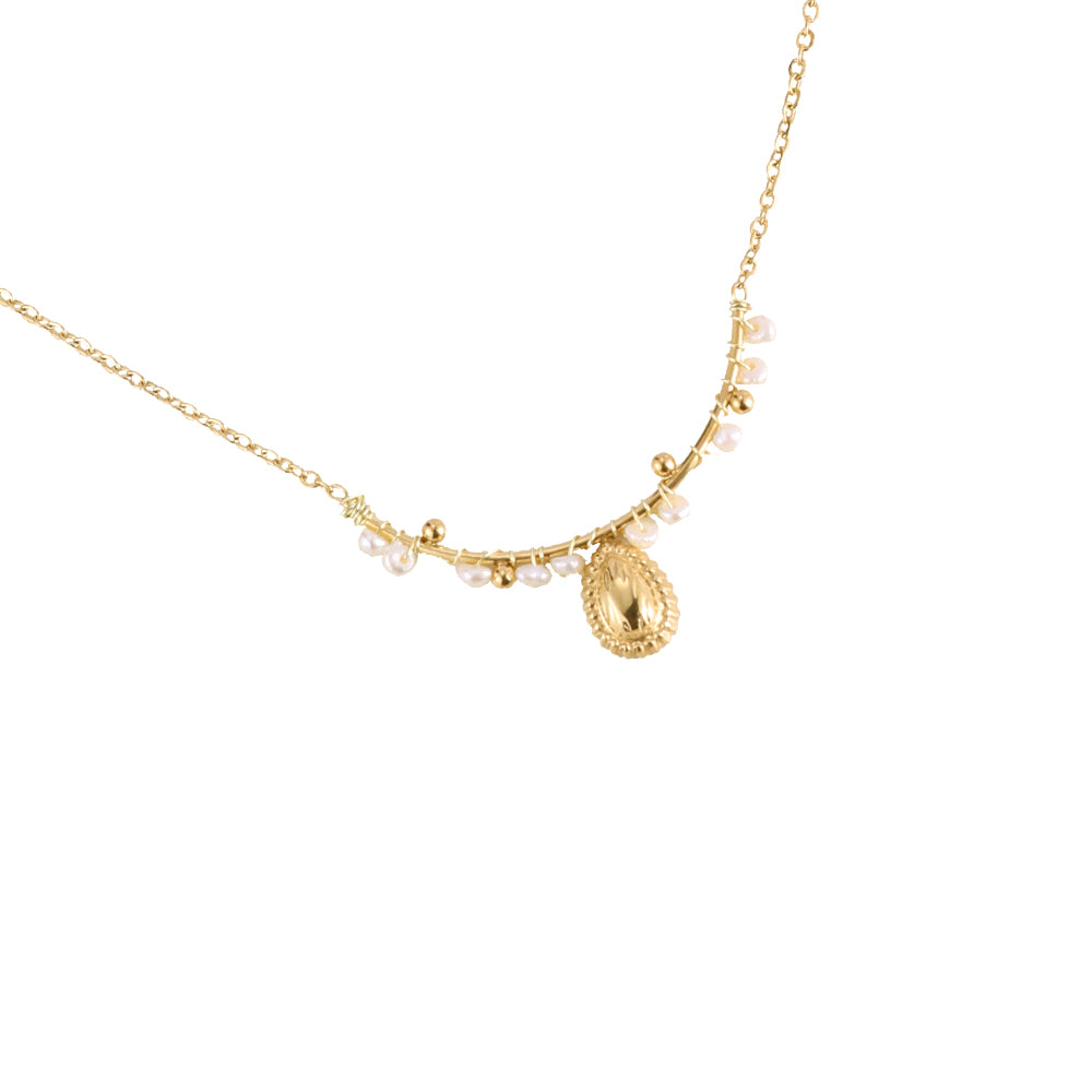 Pearl charm ketting