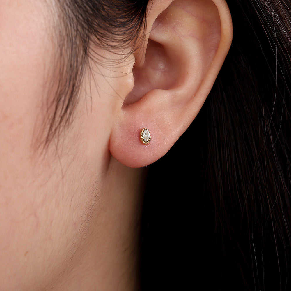 Diamanten ovale oorbellen